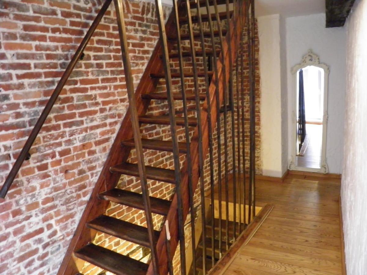 Spacious Duplex In Brussels Historical Center Екстериор снимка