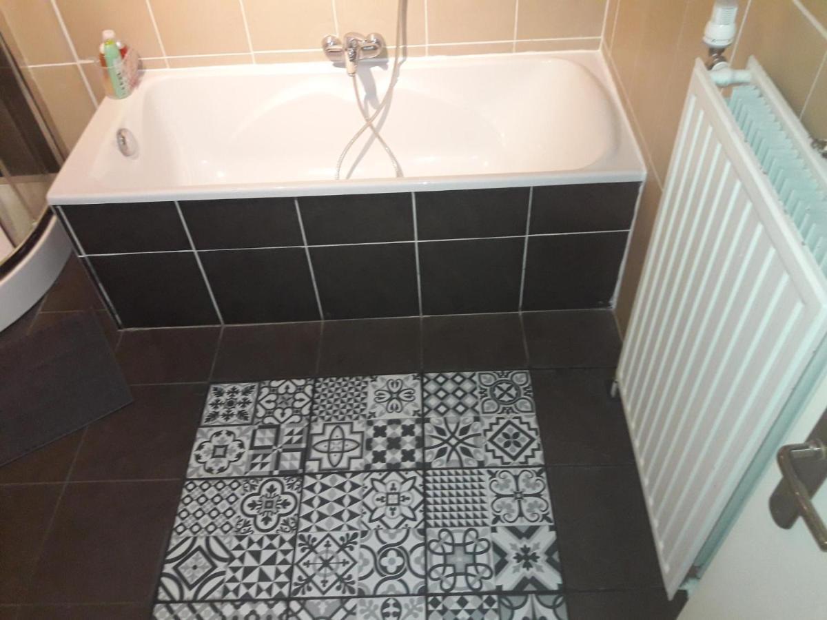 Spacious Duplex In Brussels Historical Center Екстериор снимка
